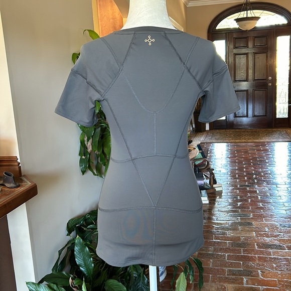 Tommie Copper Shoulder Support Shirt for Women, szM - Picture 14 of 16